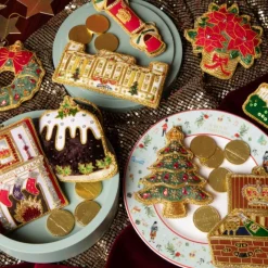 Best Buckingham Palace Festive Facade Decoration Decorations