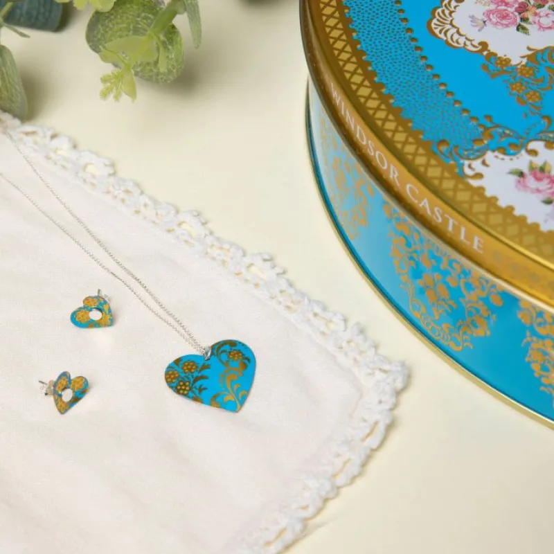 Discount Coat Of Arms Tin Heart Stud Earrings Earrings