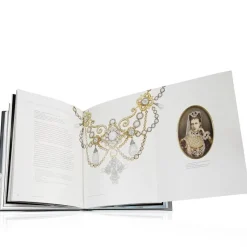 Sale The Queen'S Diamonds Royal Collection Publications
